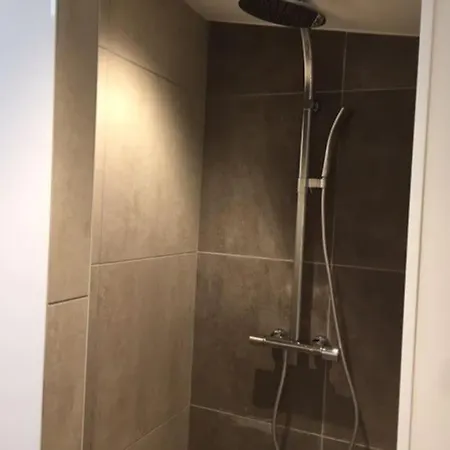 Proche Plage Petite Maison Pour 2 Personnes * Аркашон